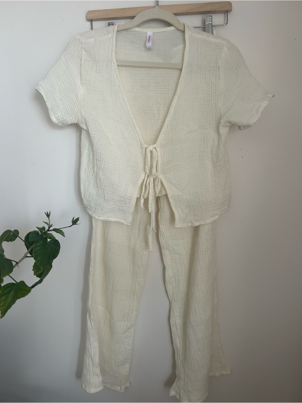 Cream Two-Piece Gauze Loungewear Set